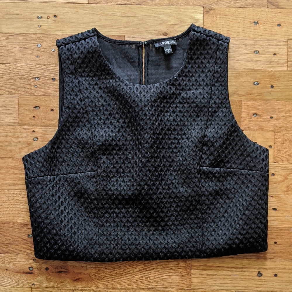 Express Textured Crop Top